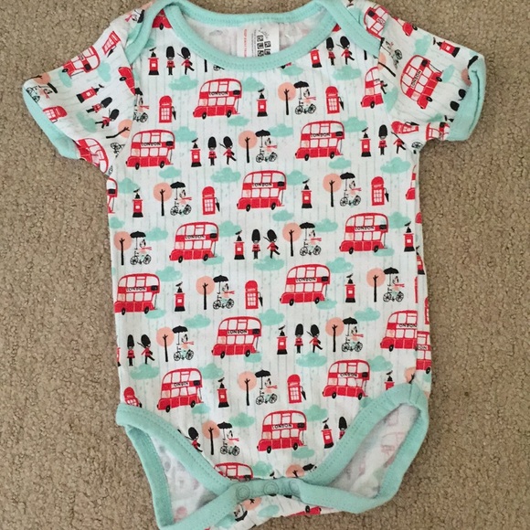London Onesie - Picture 1 of 4